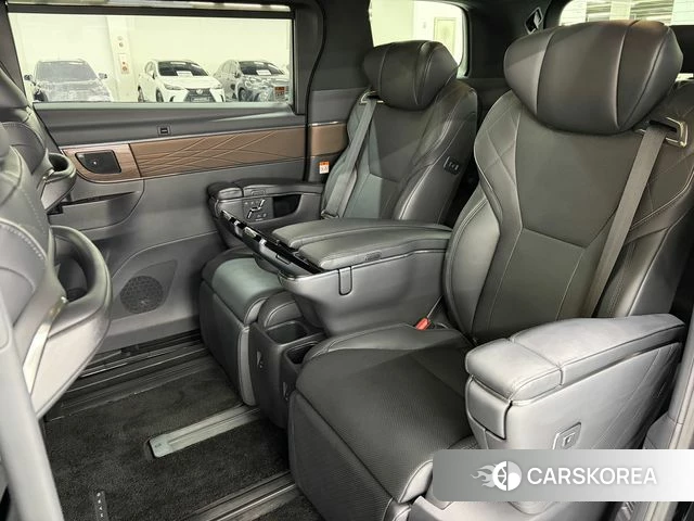 Toyota Alphard 4th Generation 2023 Черный из Кореи, фото 2