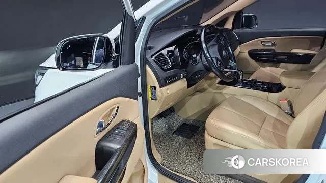 Kia The New Carnival 2018 Белый из Кореи, фото 2