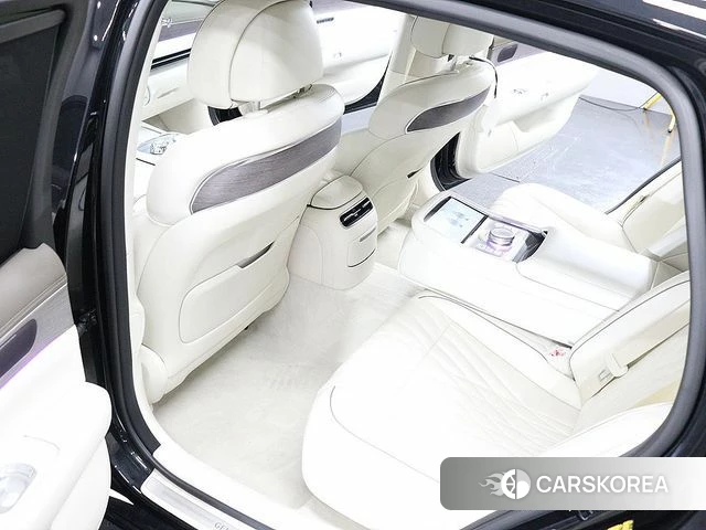 Genesis G90 (RS4) 2022 Черный из Кореи, фото 2