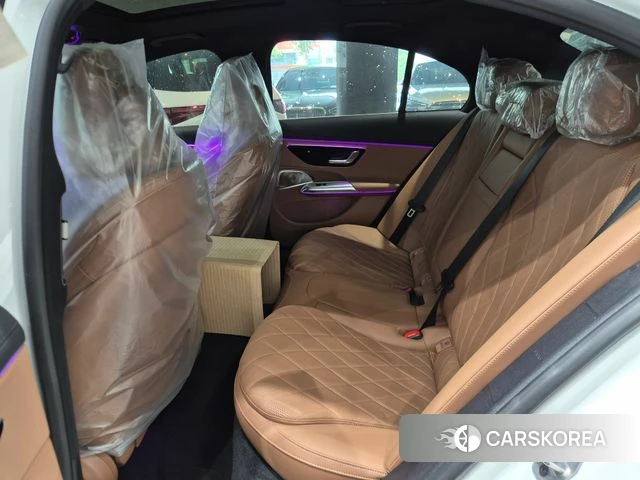 Mercedes-Benz E-Class W214 2026 Белый из Кореи, фото 2