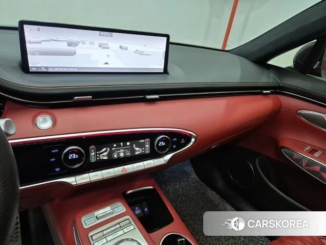 Genesis GV70 2022 Черный из Кореи, фото 2