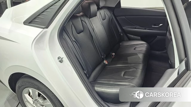 Hyundai Avante (CN7) 2022 Белый из Кореи, фото 2