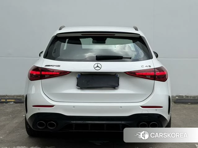Mercedes-Benz AMG C-Class 2026 Белый из Китая, фото 2