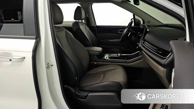 Kia The New Carnival 4th Generation 2024 Белый из Кореи, фото 2