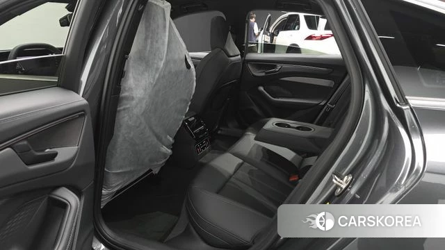 Audi A6 (C9) 2026 Серый из Кореи, фото 2
