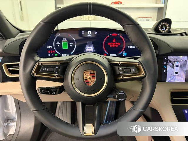 Porsche Taycan 2025 Белый из Кореи, фото 2