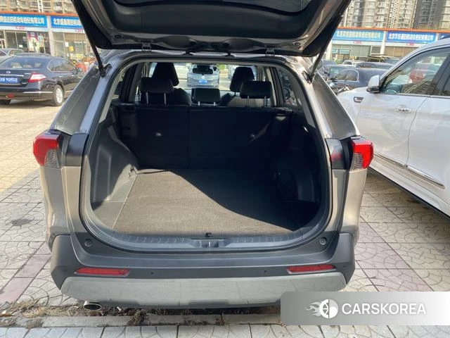 Toyota RAV4 2024 Другой из Китая, фото 2