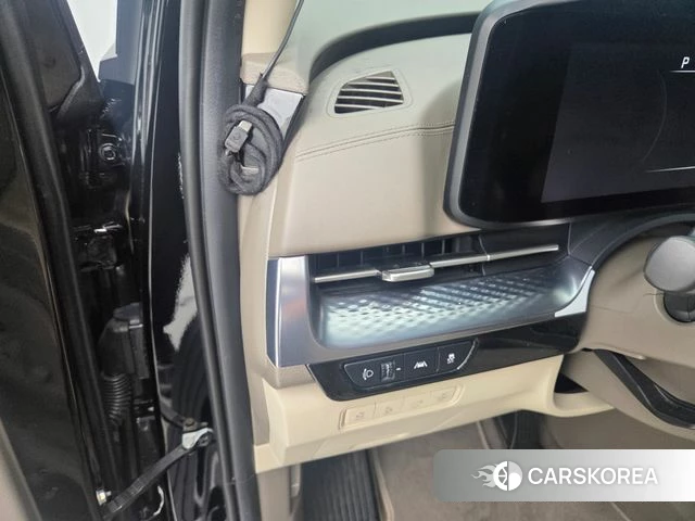 Kia Carnival 4th generation 2022 Черный из Кореи, фото 2