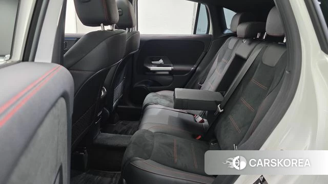 Mercedes-Benz GLA - Class H247 id 5058514 из Кореи 2