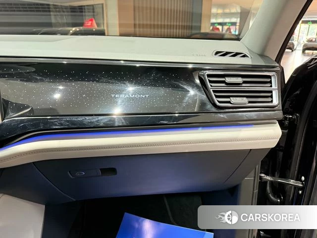 Volkswagen Teramont 2022 Черный из Китая, фото 2