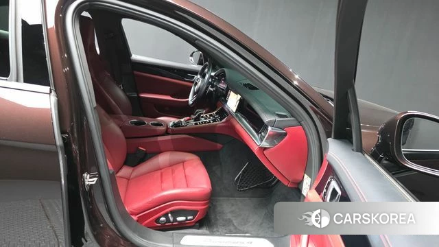 Porsche Panamera (971) 2021 Коричневый из Кореи, фото 2