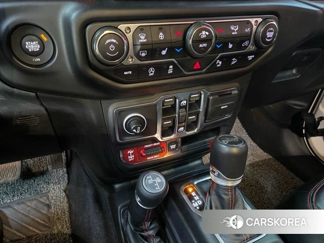 Jeep Wrangler (JL) 2020 Белый из Кореи, фото 2