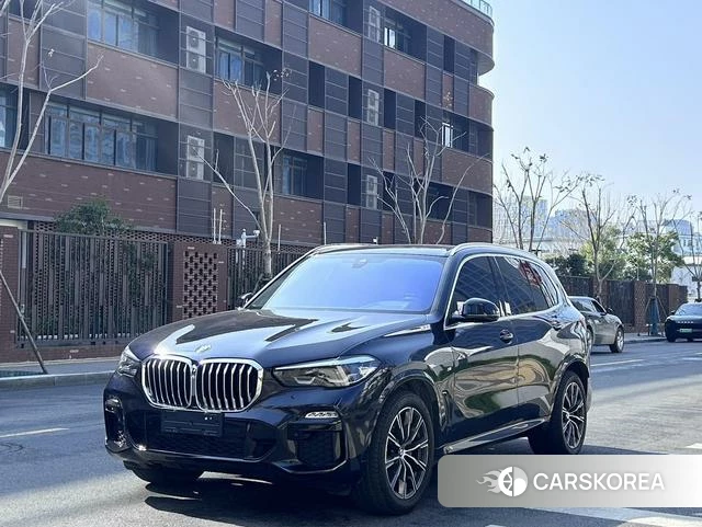 BMW X5 2021 Черный из Китая, фото 2