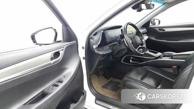 Hyundai The New Grandeur IG Hybrid 2022 Белый из Кореи, фото 2