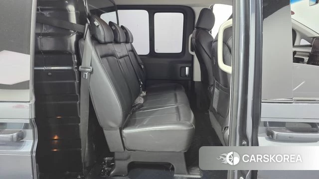 Hyundai Staria 2021 Серый из Кореи, фото 2