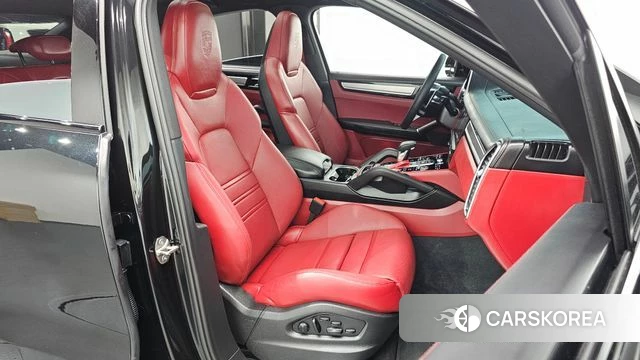 Porsche Cayenne (PO536) 2022 Черный из Кореи, фото 3