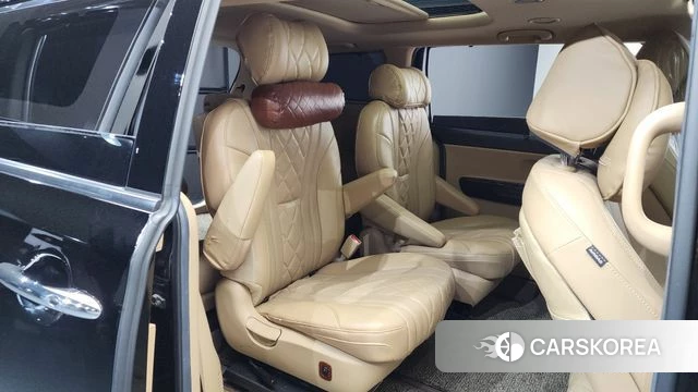 Kia The New Carnival 2019 Черный из Кореи, фото 2