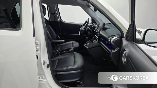 Hyundai Casper 2023 Жемчужный цвет из Кореи, фото 2