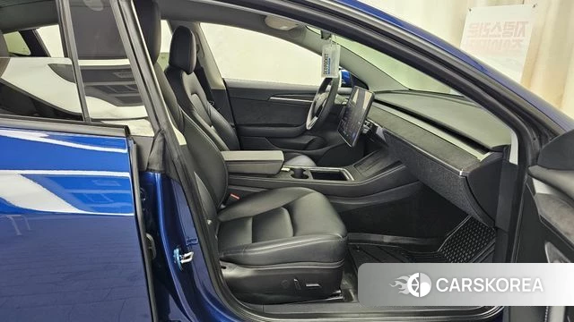Tesla Model 3 2022 Синий из Кореи, фото 2