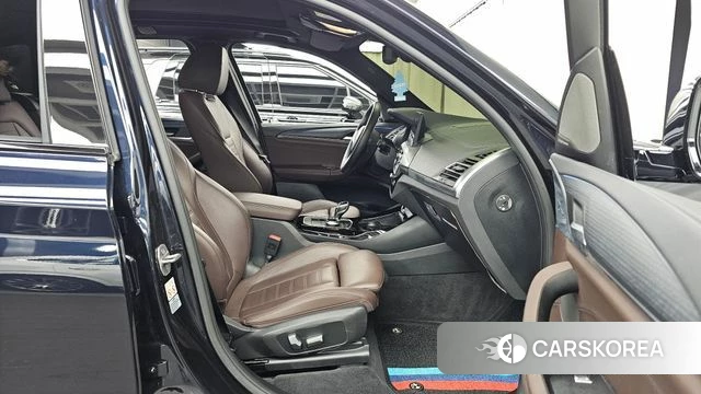 BMW iX3 2022 Черный из Кореи, фото 2