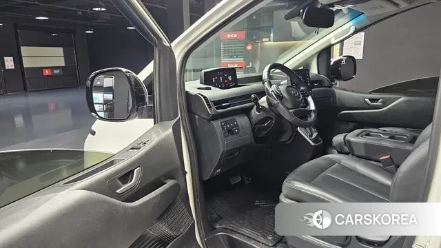 Hyundai Staria 2024 Белый из Кореи, фото 2