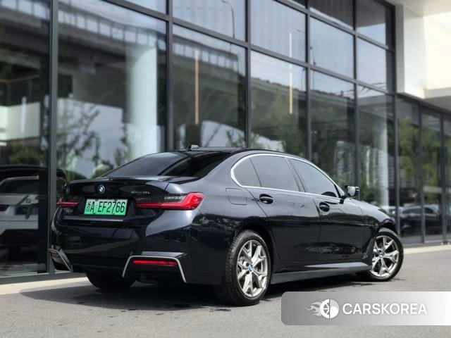 BMW i3 2025 Черный из Китая, фото 2