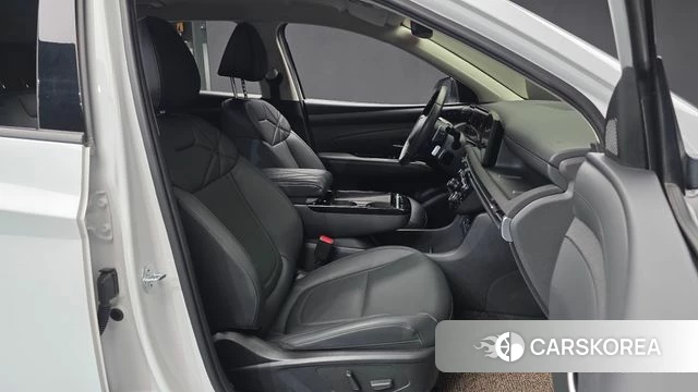 Hyundai The New Tucson (NX4) 2024 Белый из Кореи, фото 2