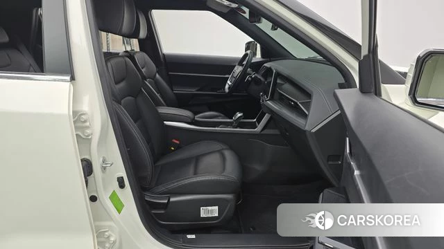 Ssangyong Torres 2022 Белый из Кореи, фото 2