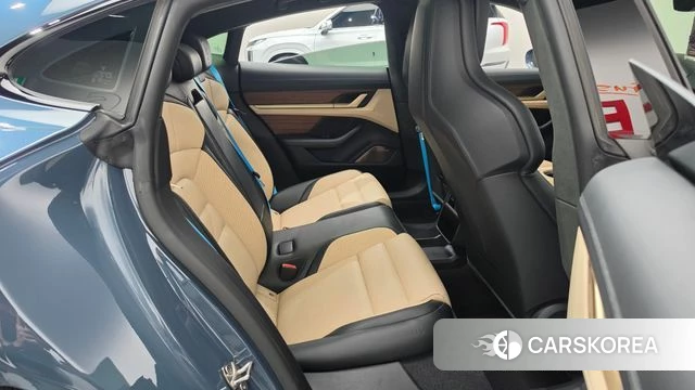 Porsche Taycan 2025 Синий из Кореи, фото 2