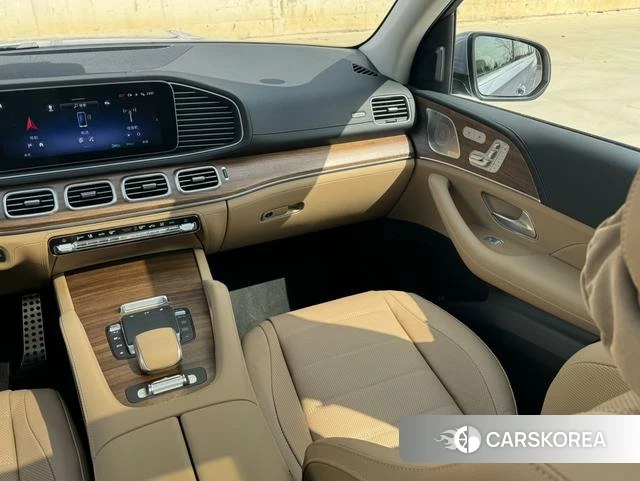Mercedes-Benz GLS 2025 Синий из Китая, фото 2