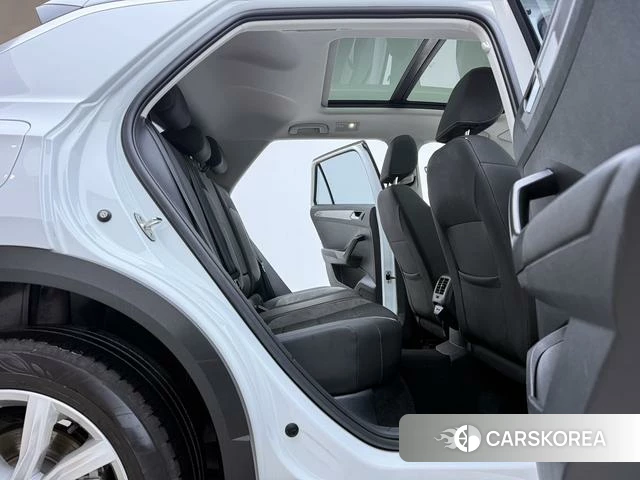 Volkswagen T-Roc 2021 Белый из Китая, фото 2