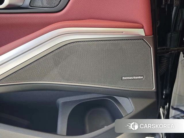 BMW 3 series 2025 Черный из Китая, фото 2