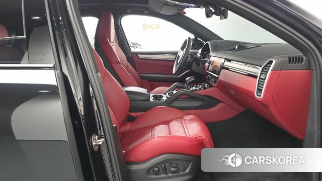 Porsche Cayenne (PO536) id 4981063 из Кореи 2