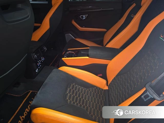 Lamborghini Urus 2022 Оранжевый из Кореи, фото 2