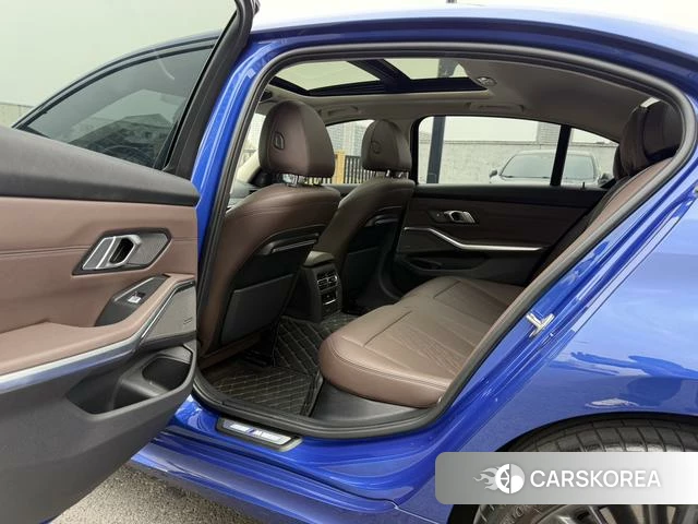 BMW 3 series 2022 Синий из Китая, фото 2