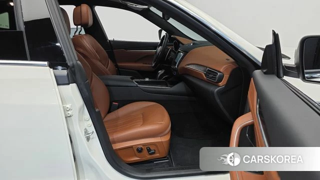 Maserati Levante 2020 Белый из Кореи, фото 2