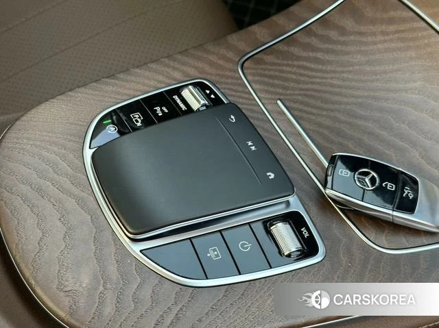 Mercedes-Benz E-Class 2021 Черный из Китая, фото 2