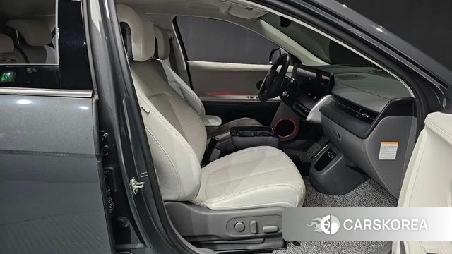 Hyundai The New Ionic 5 2024 Серый из Кореи, фото 2