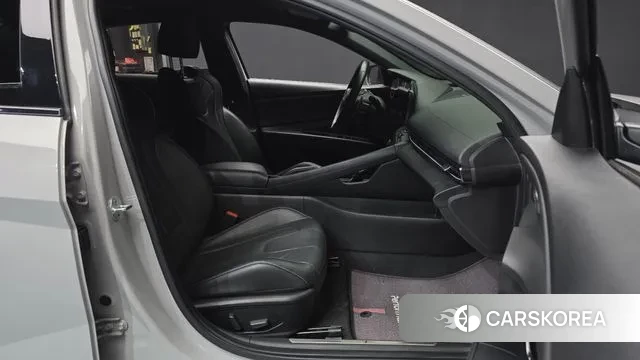 Hyundai Avante (CN7) 2022 Серебристо-серый из Кореи, фото 2