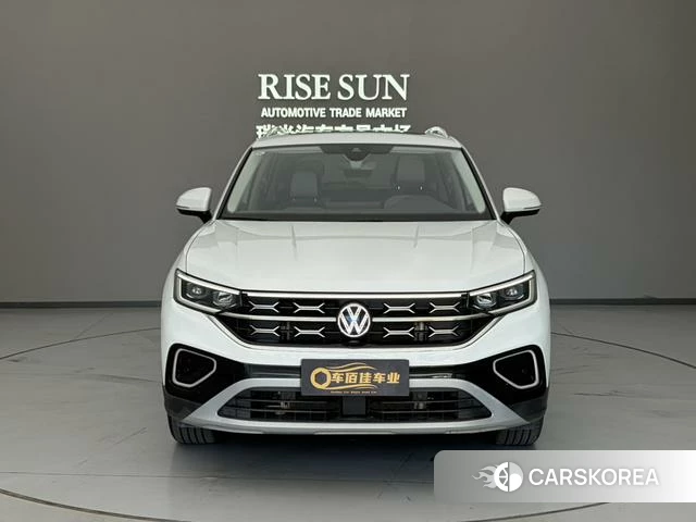 Volkswagen Tayron 2024 Белый из Китая, фото 2