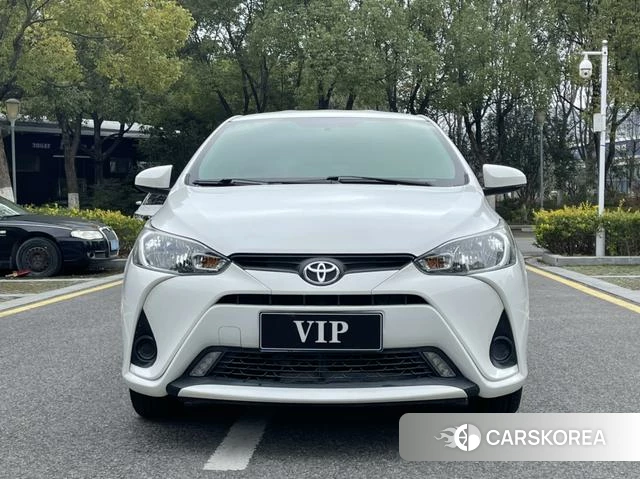 Toyota Yaris L 2021 Белый из Китая, фото 2