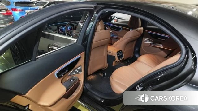 Mercedes-Benz E-Class W214 2024 Серый из Кореи, фото 2