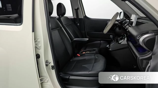 Hyundai Casper 2024 Белый из Кореи, фото 2