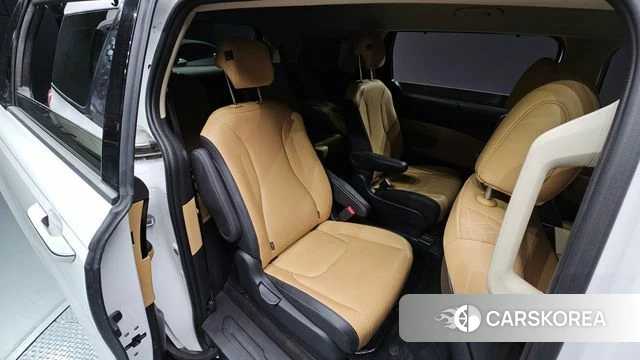 Kia Carnival 4th generation 2023 Белый из Кореи, фото 2