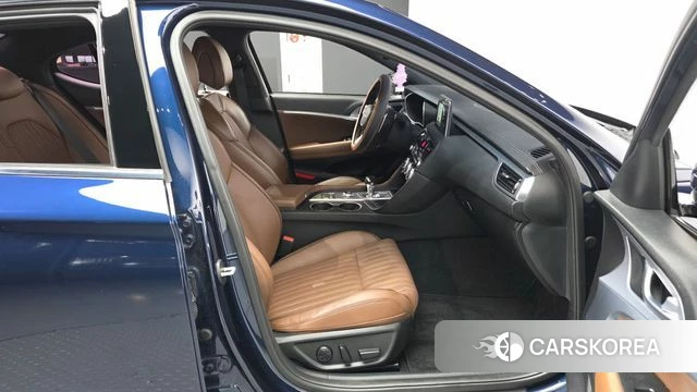 Genesis G70 2018 Синий из Кореи, фото 2
