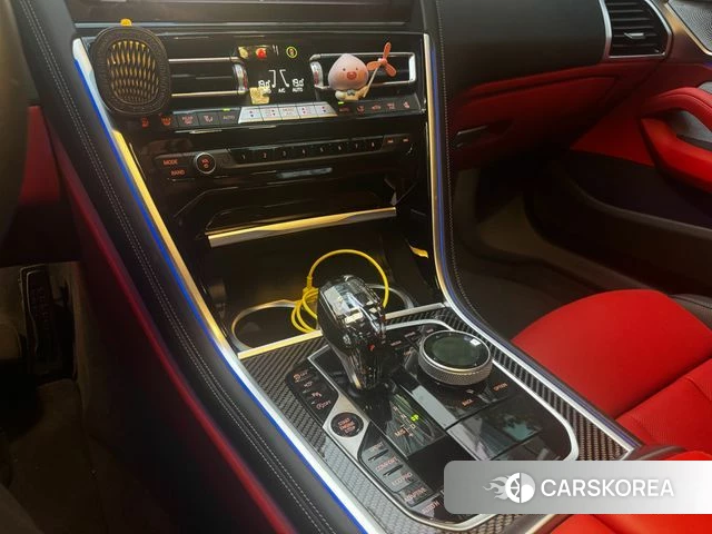 BMW 8 Series (G15) 2025 Белый из Кореи, фото 2