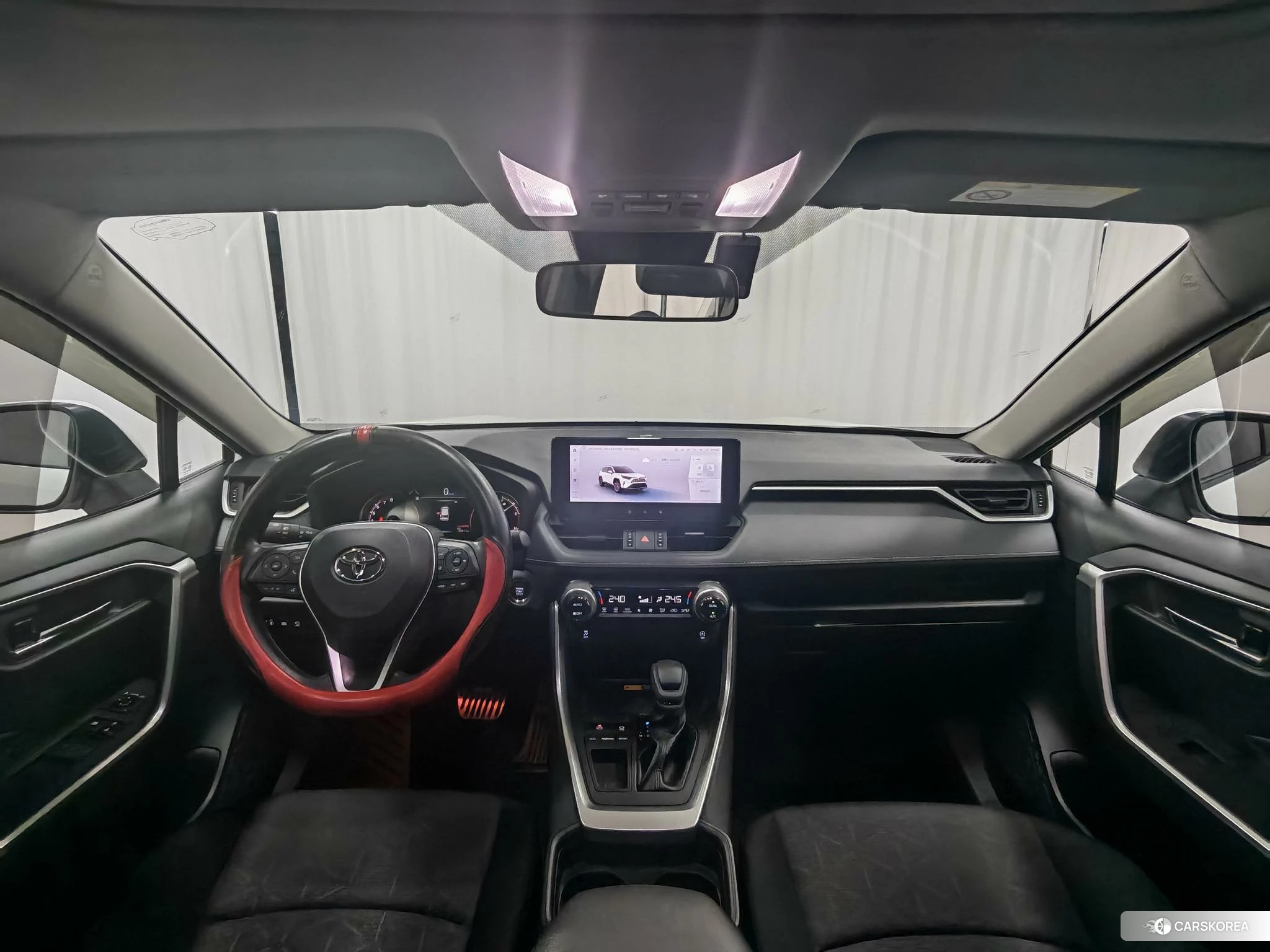 Toyota RAV4 2023 Белый из Китая, фото 2