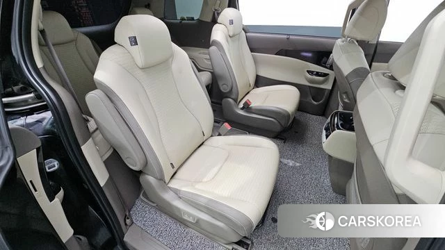 Kia Carnival 4th generation 2023 Черный из Кореи, фото 2