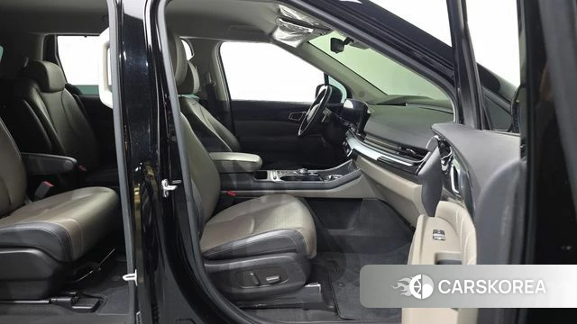 Kia The New Carnival 4th Generation 2024 Черный из Кореи, фото 2