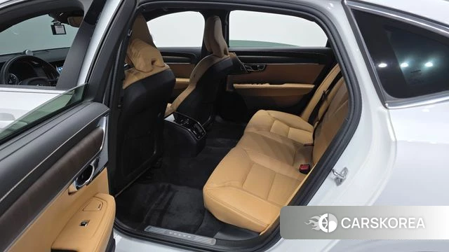 Volvo S90 2021 Белый из Кореи, фото 2